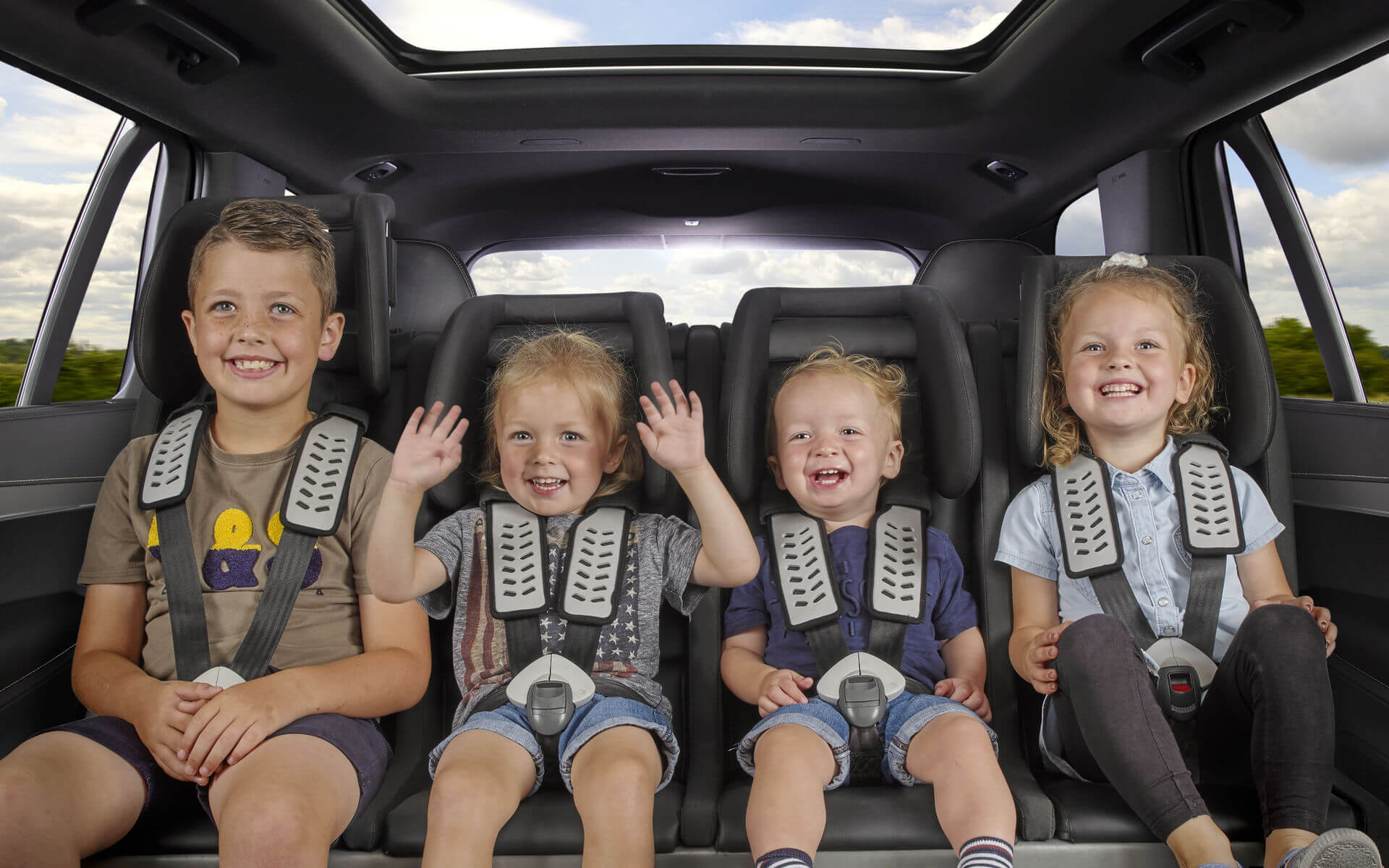 Child Car Seats - 4 Child Car Seat, 3 
